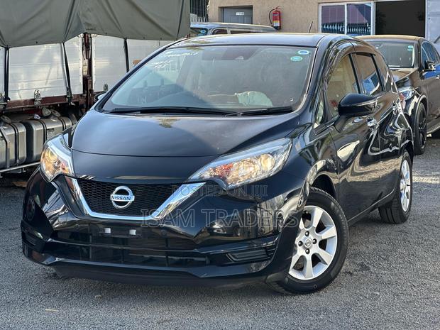 Nissan Note 1.2 Hybrid 2018 Black