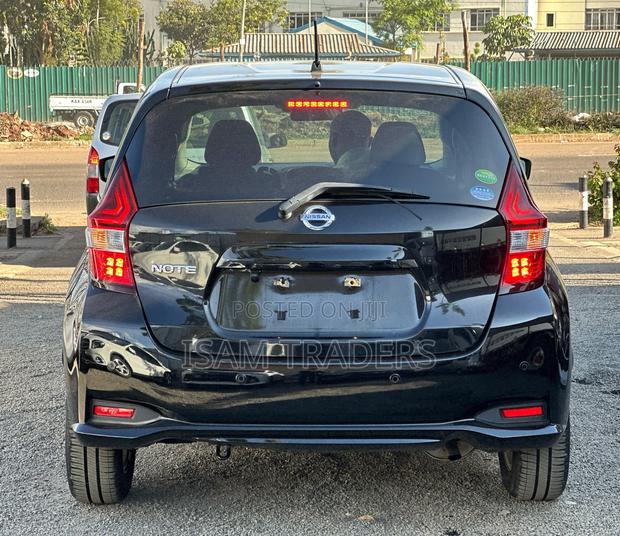Nissan Note 1.2 Hybrid 2018 Black