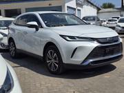 Toyota Harrier 2023 White for sale