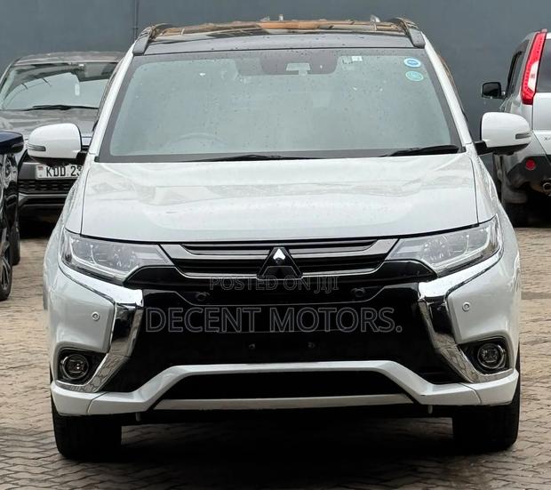 Mitsubishi Outlander 2.0 PHEV AWD 2018 White