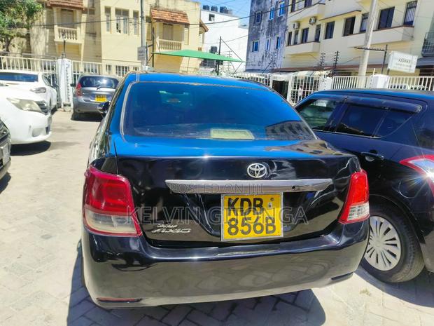 Toyota Axio 2015 Black