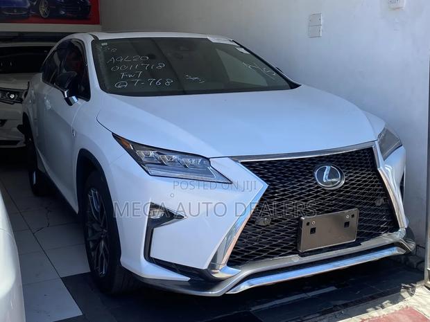 Lexus RX 2018 Pearl