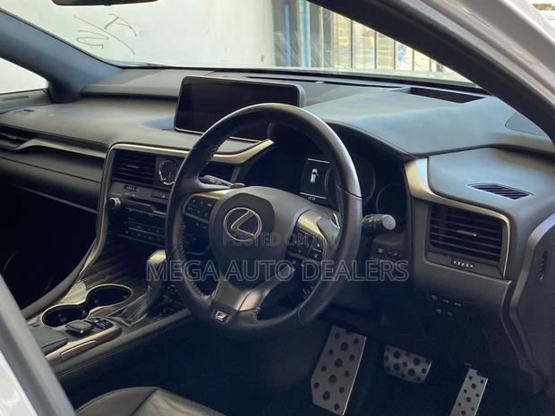 Lexus RX 2018 Pearl