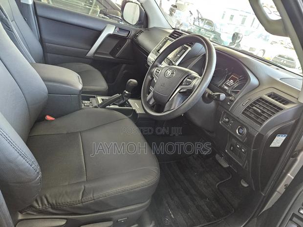 Toyota Land Cruiser Prado 2019 Brown