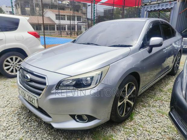 Subaru Legacy 2016 Silver