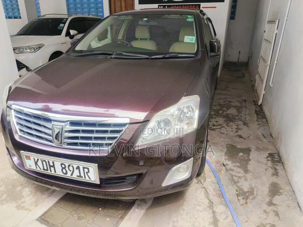 Toyota Premio 2014 Purple