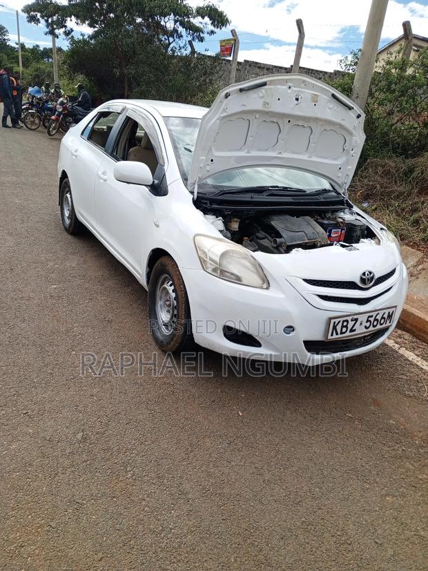 Toyota Belta 2007 White