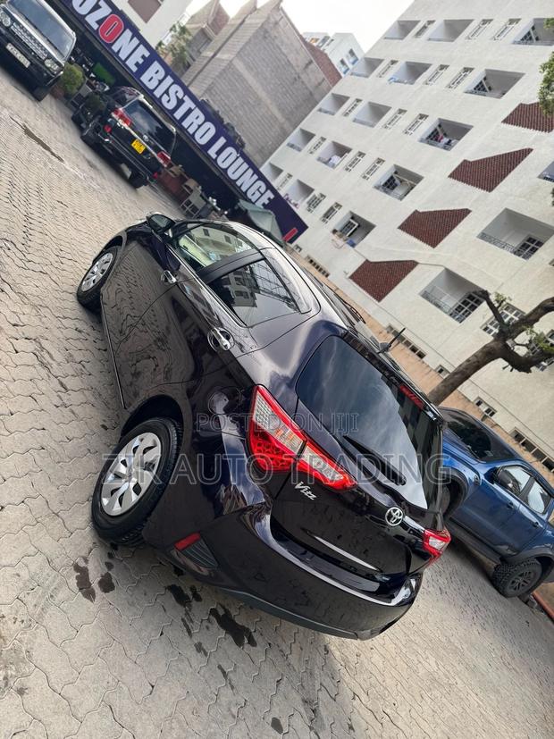 Toyota Vitz 1.0 FWD 5dr 2018 Purple