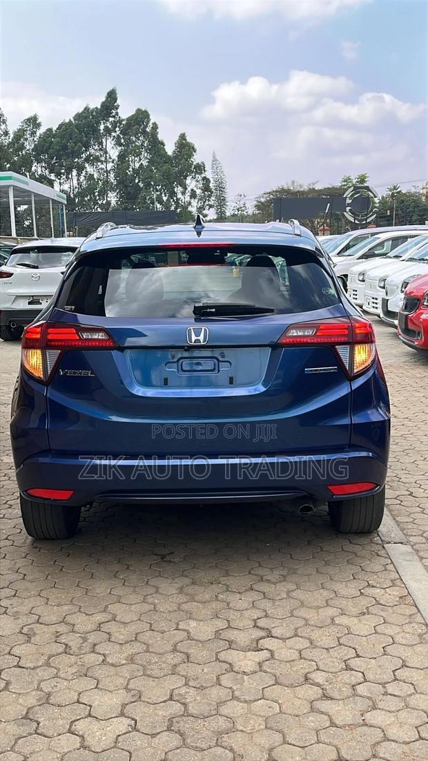 Honda Vezel 2017 Blue
