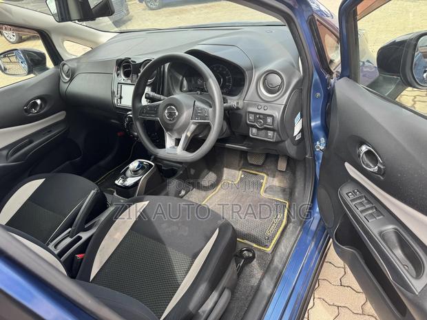 Nissan Note 2018 Blue
