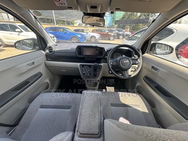Daihatsu Boon 2019 Silver