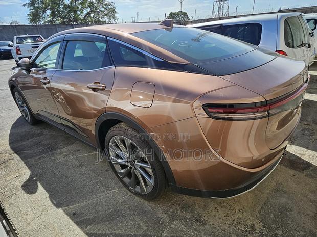 Toyota Crown 2023 Brown