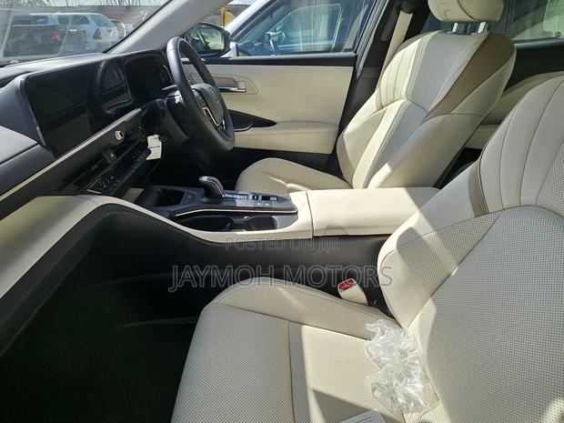 Toyota Crown 2023 Brown