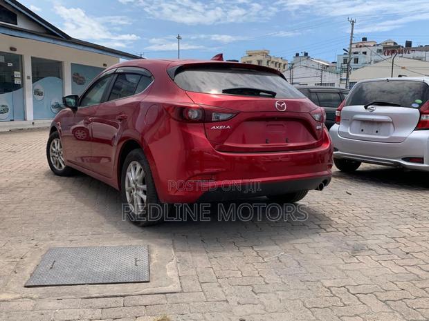 Mazda Axela 2018 Red