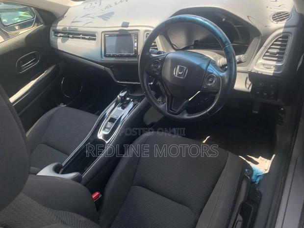 Honda Vezel 1.5 Hybrid 2WD 2018 Silver