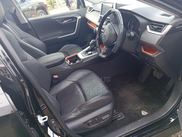 Toyota RAV4 2020 Black