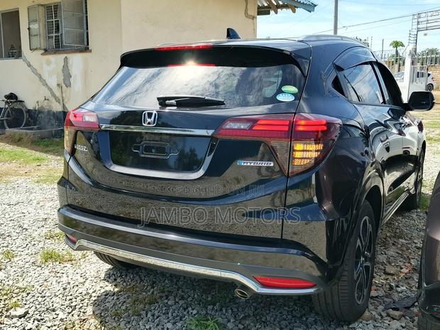 Honda Vezel 1.5 Hybrid 2WD 2019 Black