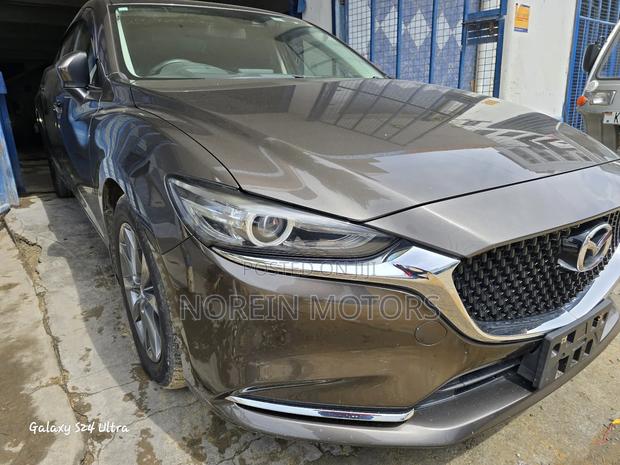 Mazda Atenza 2018 Brown