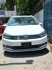 Volkswagen Touran 2018 White for sale