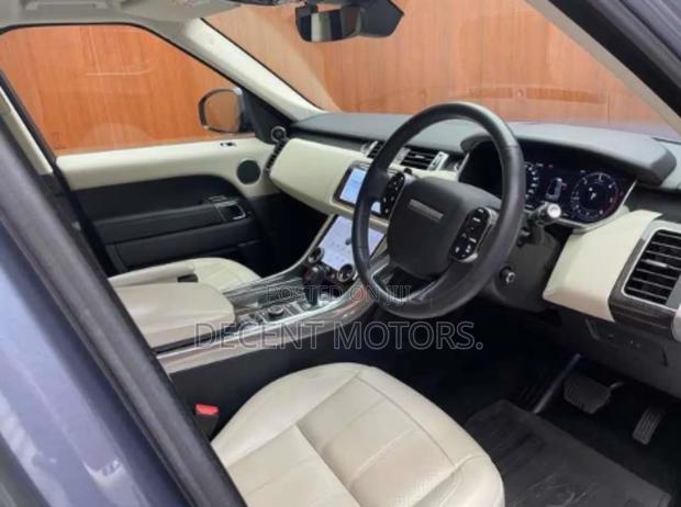 Land Rover Range Rover HSE SWB 2020 Blue