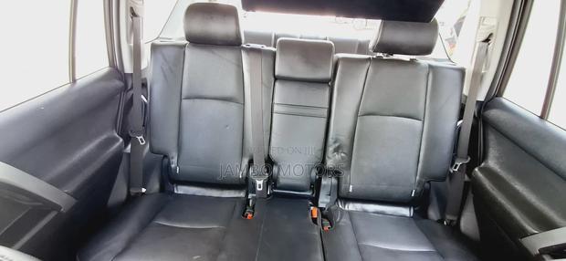 Toyota Land Cruiser Prado 2022 Silver