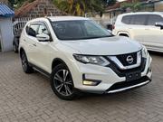 Nissan X-Trail 2018 White for sale