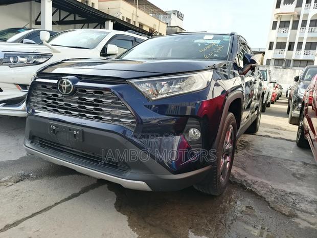 Toyota RAV4 Adventure AWD 2020 Blue