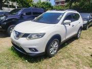 Nissan X-Trail 2014 White for sale
