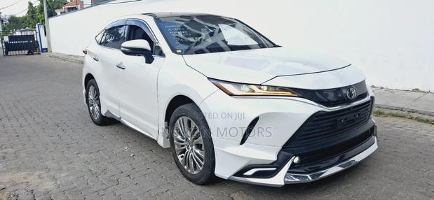 Toyota Harrier 2021 White