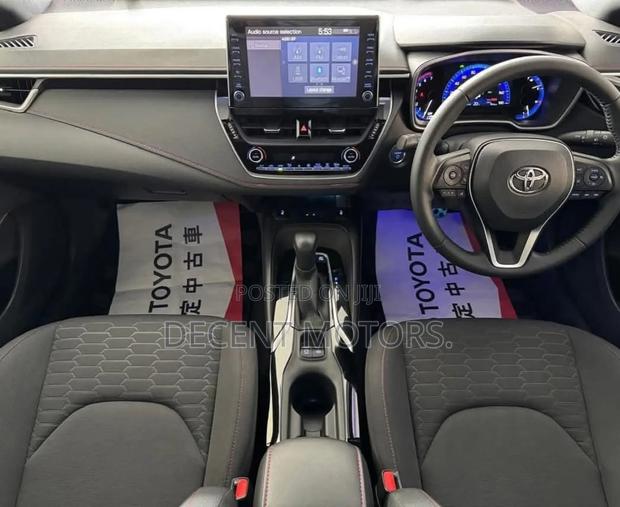 Toyota Corolla 2018 White