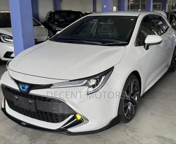 Toyota Corolla 2018 White