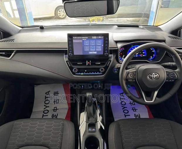 Toyota Corolla 2018 White