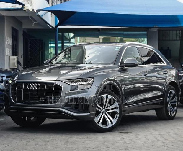 Audi Q8 55 Premium AWD quattro 2020 Gray