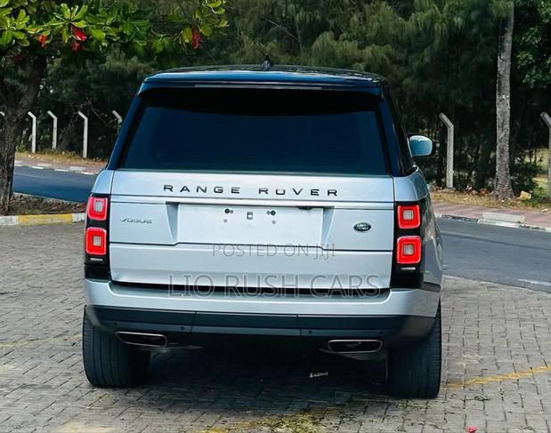 Land Rover Range Rover Vogue 2018 Silver
