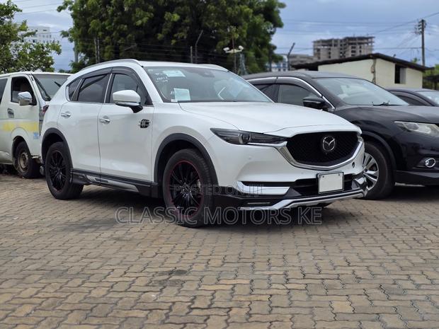 Mazda CX-5 2.2 Diesel FWD 2018 White