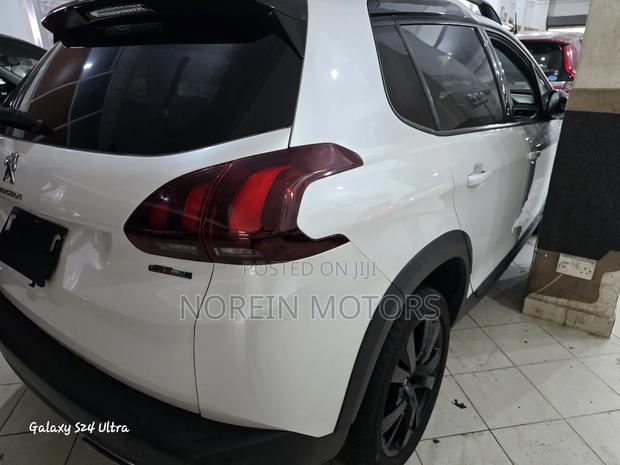 Peugeot 2008 2018 White