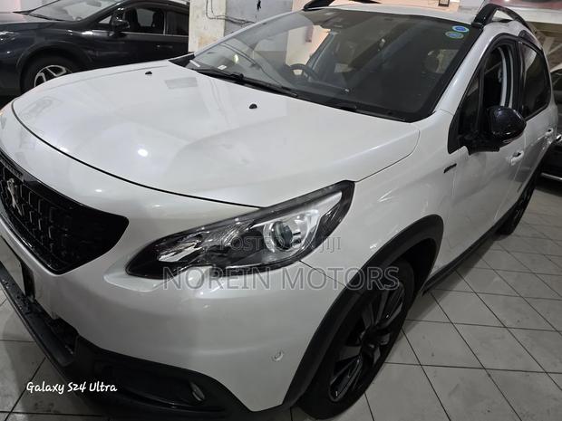 Peugeot 2008 2018 White