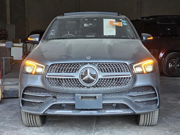 Mercedes-Benz GLE-Class GLE 400d 4MATIC 2021 Gray