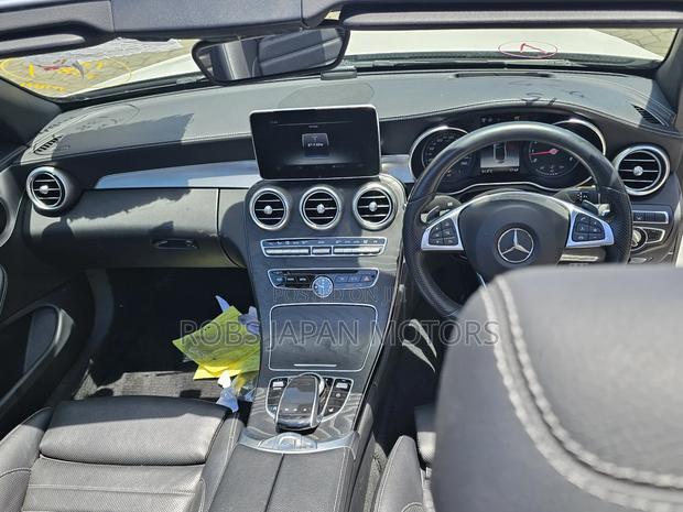 Mercedes-Benz C180 2018 White
