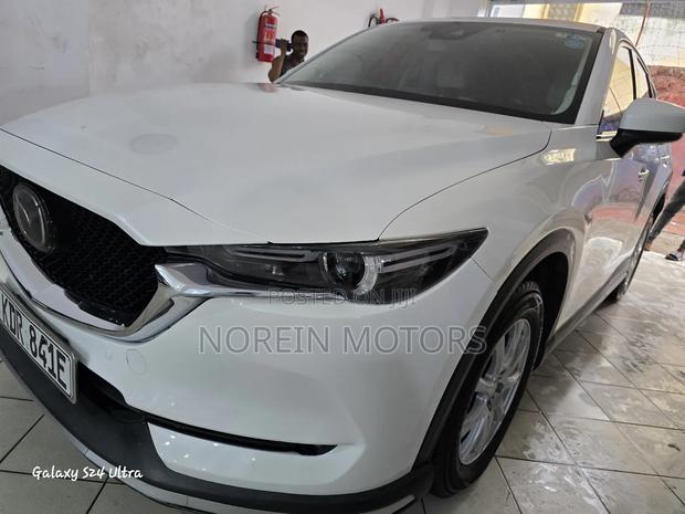 Mazda CX-5 2017 Off white