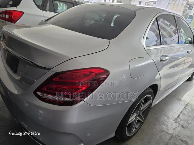 Mercedes-Benz C220 2018 Gray