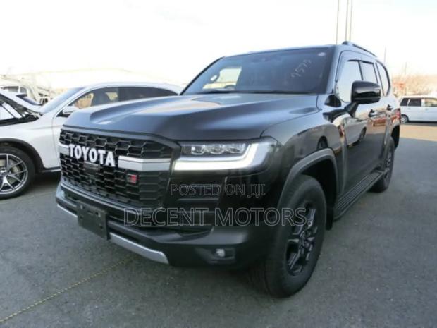 Toyota Land Cruiser 3.3 Diesel 4WD 2021 Green