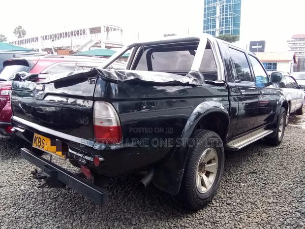 Mitsubishi L200 Single Cab 2.5 TD 4WD 2005 Black