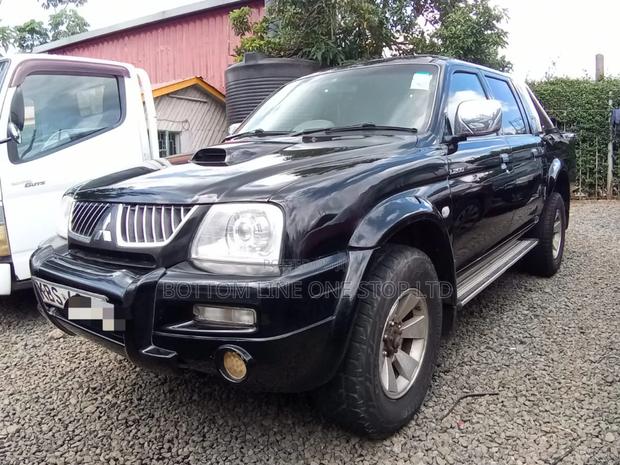 Mitsubishi L200 Single Cab 2.5 TD 4WD 2005 Black