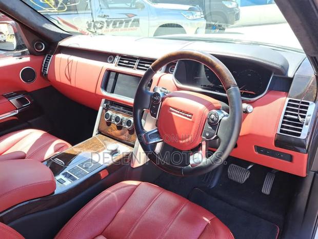 Land Rover Range Rover Vogue 2018 White