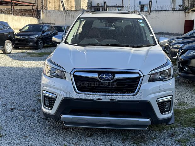 Subaru Forester Touring AWD 2019 White