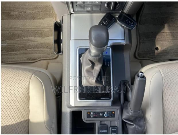 Toyota Land Cruiser Prado 2.8 2019 White