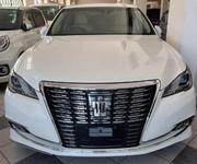 Toyota Crown 2018 Pearl for sale