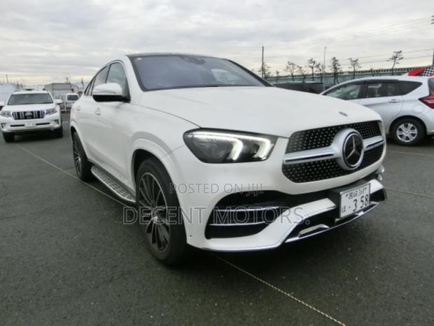Mercedes-Benz GLE-Class GLE 400d 4MATIC 2020 White