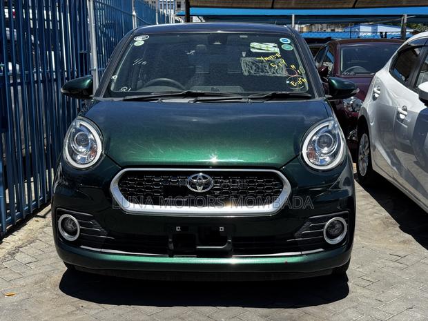 Toyota Passo 2018 Green